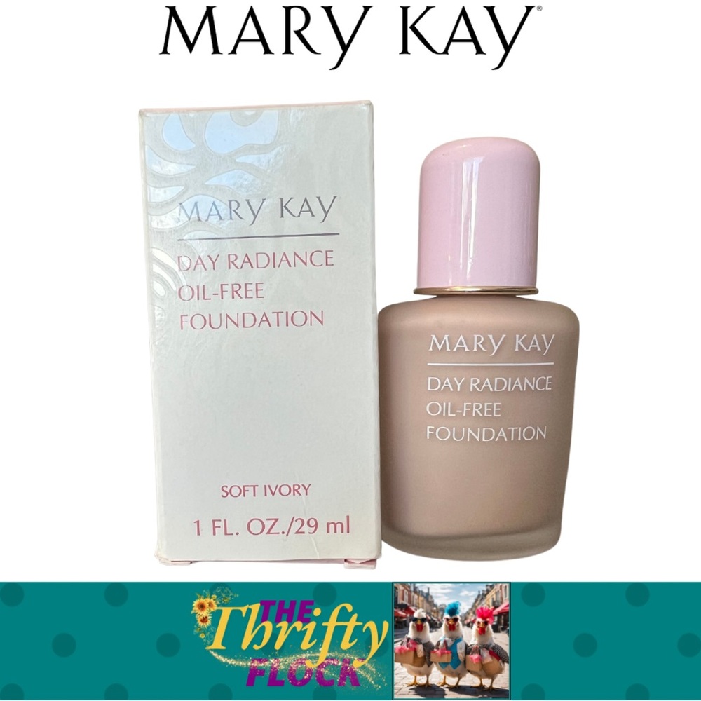 Mary Kay Day Radiance Oil-Free Foundation Soft Ivory #6342  1 FL OZ/29ml.